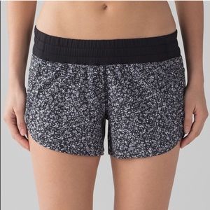 Lululemon tracker shirt size 6